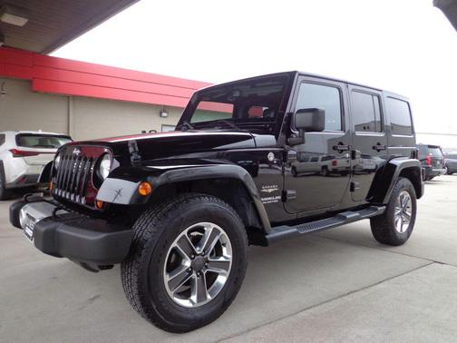 2013 Jeep Wrangler Unlimited Sahara
