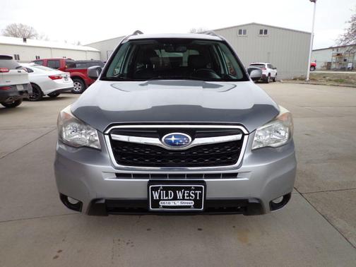Ice Silver Metallic 2015 Subaru Forester 2.5i Limited