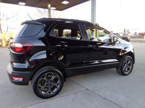 2018 Ford EcoSport SES