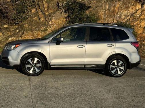 2017 Subaru Forester 2.5i Limited