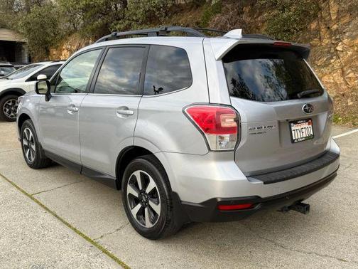 2017 Subaru Forester 2.5i Limited