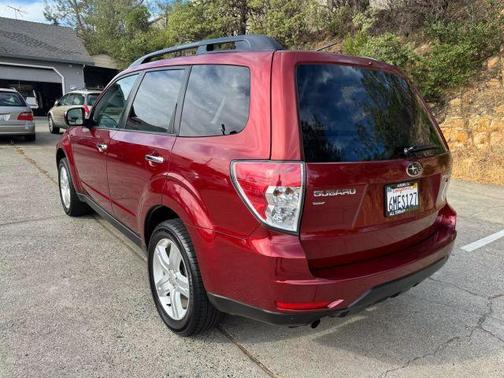 2010 Subaru Forester 2.5X Premium