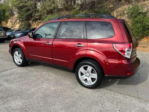 2010 Subaru Forester 2.5X Premium