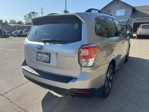 2017 Subaru Forester 2.5i Limited