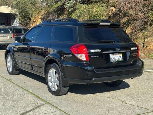 2009 Subaru Outback 2.5i