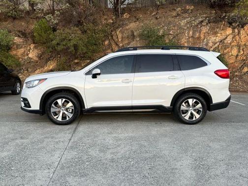 2019 Subaru Ascent Premium 7-Passenger