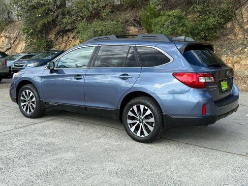 Twilight Blue Metallic 2017 Subaru Outback 2.5i Limited