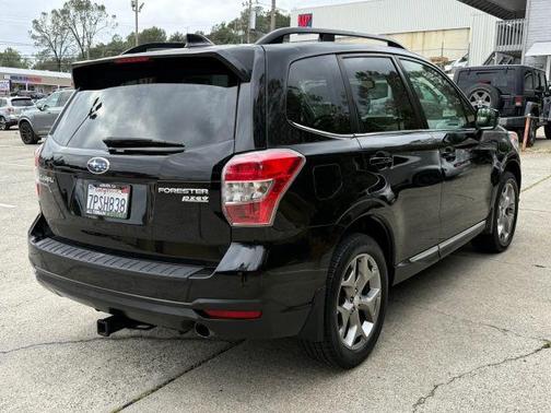 Crystal Black Silica 2016 Subaru Forester 2.5i Touring