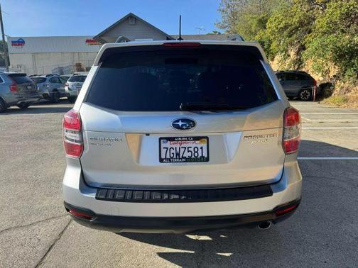 2015 Subaru Forester 2.5i Touring