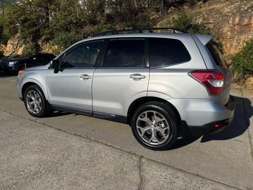 2015 Subaru Forester 2.5i Touring