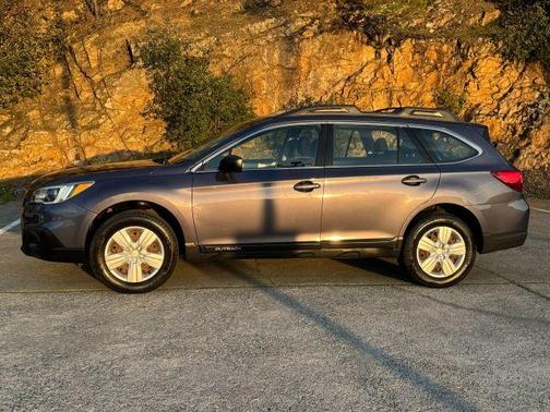 2015 Subaru Outback 2.5i