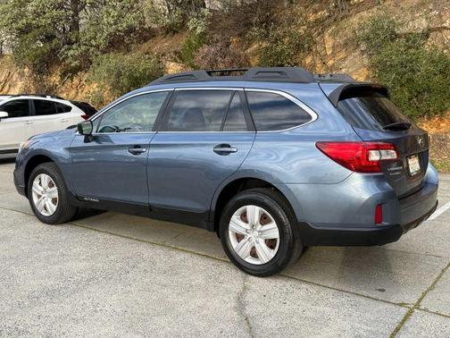 2015 Subaru Outback 2.5i