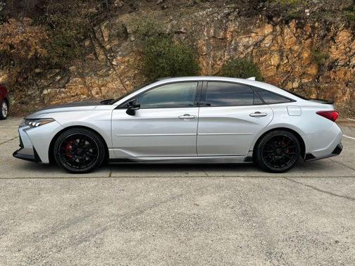 2020 Toyota Avalon TRD