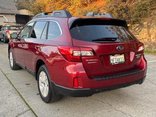 2017 Subaru Outback 2.5i Premium