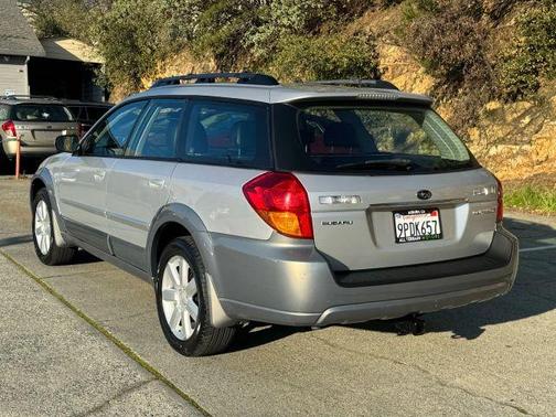 2007 Subaru Outback 2.5i Limited