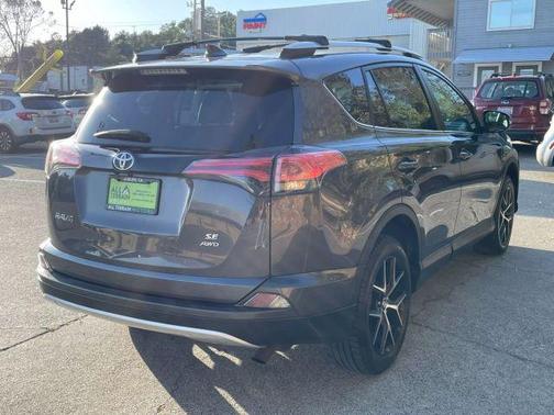 2016 Toyota RAV4 SE