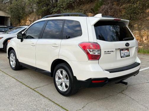 2016 Subaru Forester 2.5i Limited