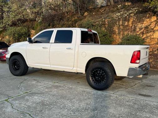 2011 Dodge Ram 1500 SLT 5 1/2 FT