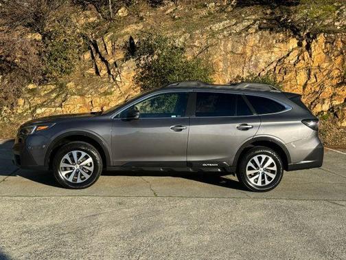 2021 Subaru Outback Premium