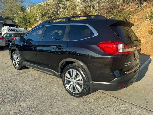 2020 Subaru Ascent Limited 8-Passenger