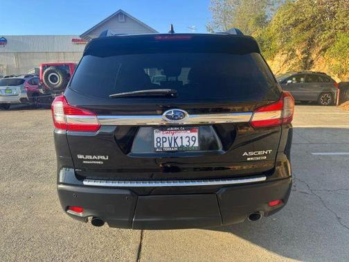 2020 Subaru Ascent Limited 8-Passenger