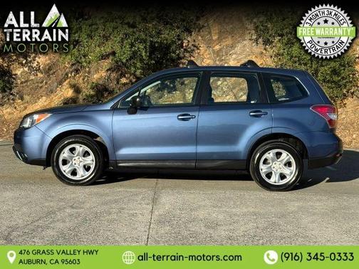 Blue 2014 Subaru Forester 2.5i