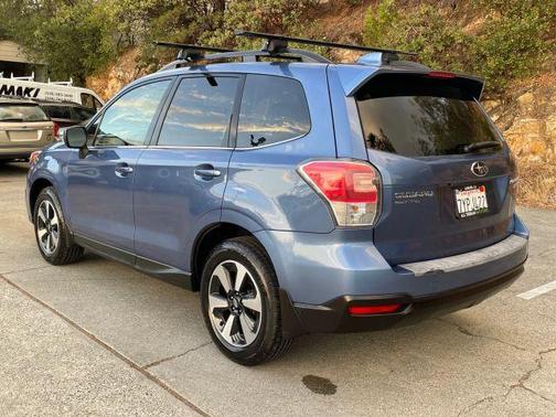 2017 Subaru Forester 2.5i Limited