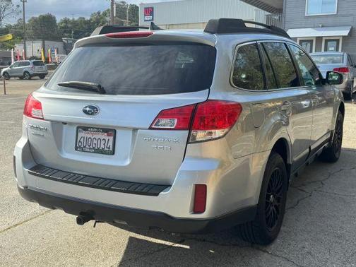2012 Subaru Outback 3.6R Limited