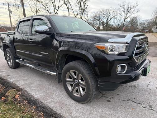 2017 Toyota Tacoma Limited
