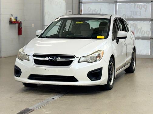 Satin White Pearl 2013 Subaru Impreza 2.0i Premium