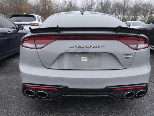 2022 Kia Stinger GT1