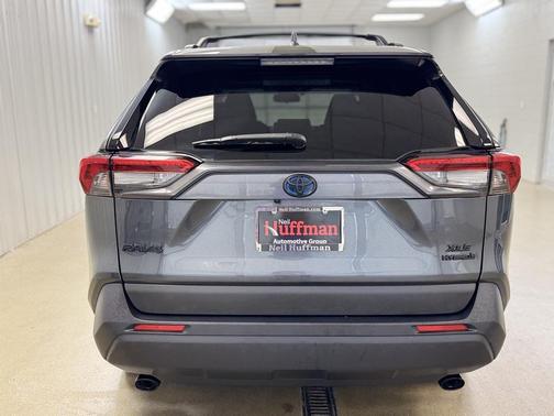 2023 Toyota RAV4 Hybrid XLE Premium