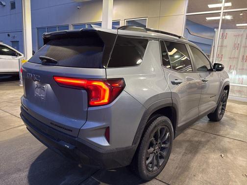 2025 GMC Terrain AWD Elevation