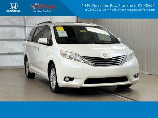 2017 Toyota Sienna SE