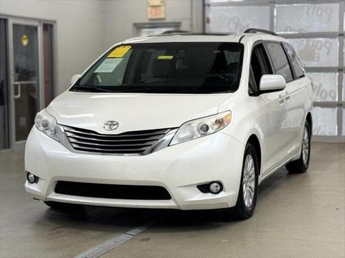 2017 Toyota Sienna SE
