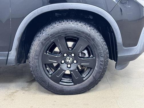 2017 Honda Ridgeline Black
