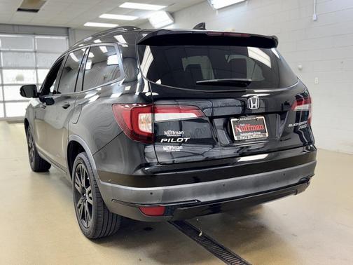 2020 Honda Pilot AWD Black Edition