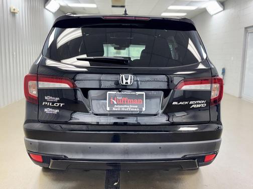 2020 Honda Pilot AWD Black Edition
