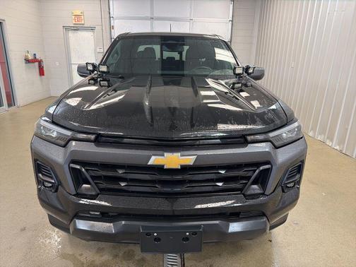 Black 2023 Chevrolet Colorado LT