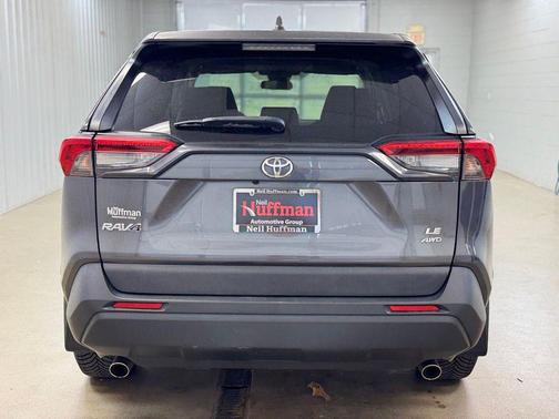 Magnetic Gray Metallic 2022 Toyota RAV4 LE