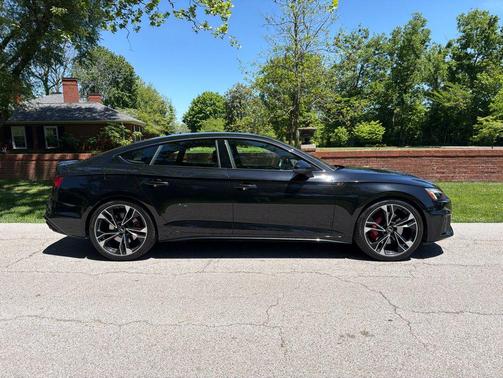 Mythos Black Metallic 2023 Audi S5 Premium Plus TFSI quattro Tiptronic