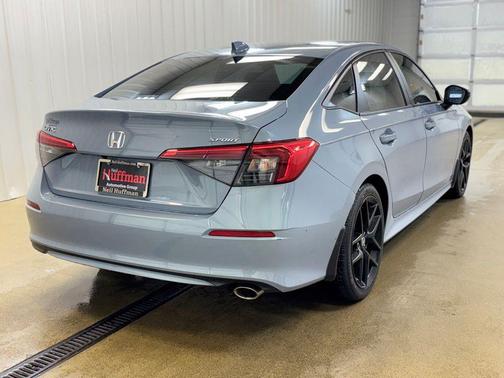 Sonic Gray Pearl 2024 Honda Civic Sport
