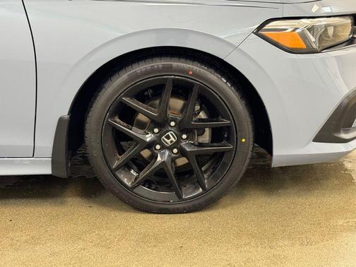 Sonic Gray Pearl 2024 Honda Civic Sport