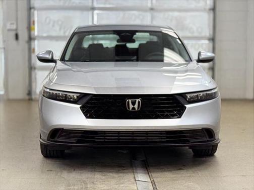2025 Honda Accord LX 1.5T