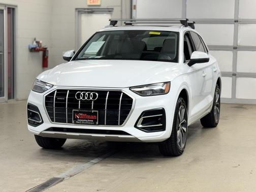 2021 Audi Q5 45 Premium Plus