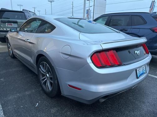 2015 Ford Mustang EcoBoost Premium