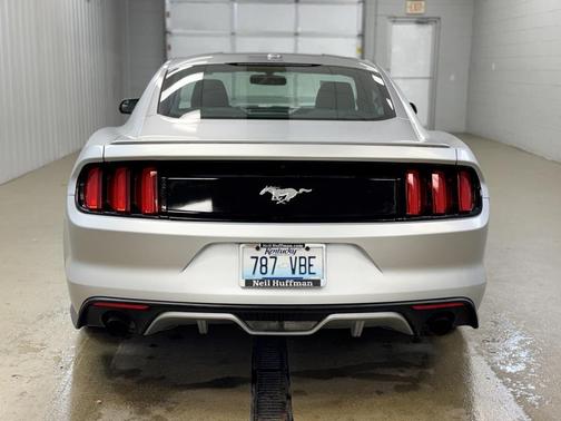 2015 Ford Mustang EcoBoost Premium