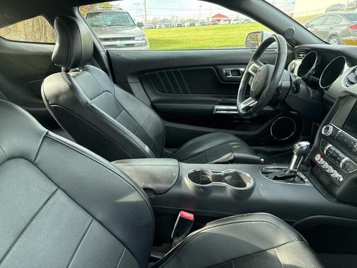 2015 Ford Mustang EcoBoost Premium