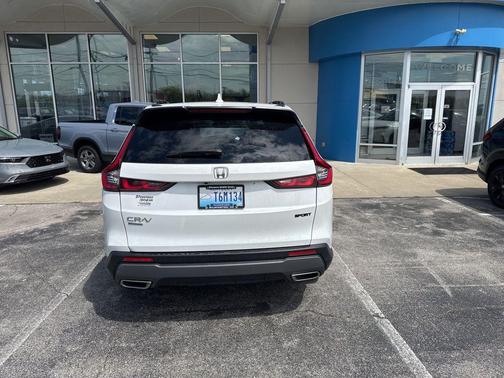 Platinum White Pearl 2024 Honda CR-V Hybrid Sport FWD
