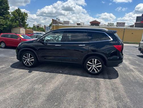 Crystal Black Pearl 2016 Honda Pilot Elite